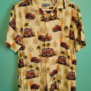 Outlooks Men's Sz Small 100% Rayon Woody Cars & Surfboards
